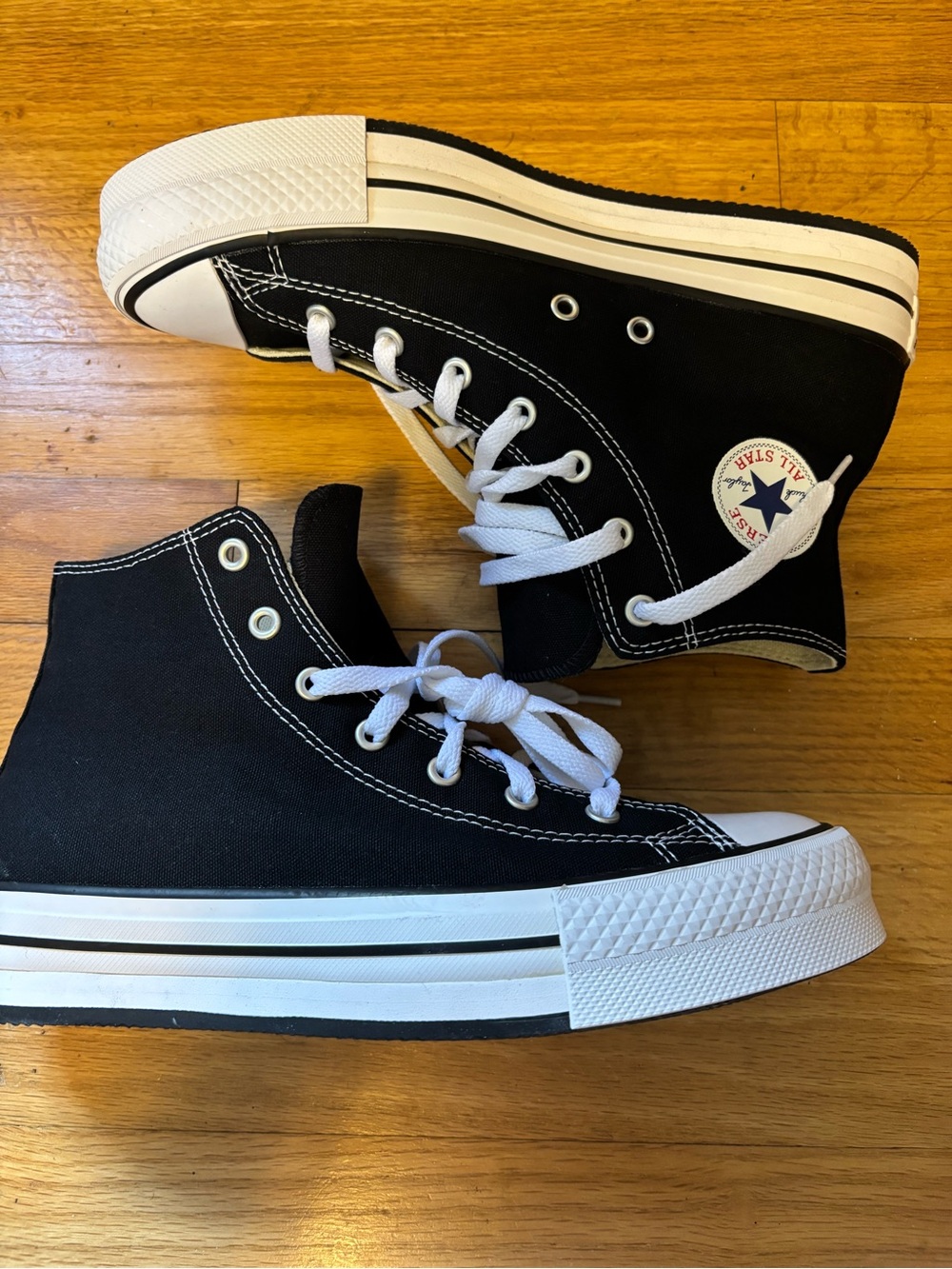 Converse Chuck Taylor Platform High Tops - Black White Sz 6.5
